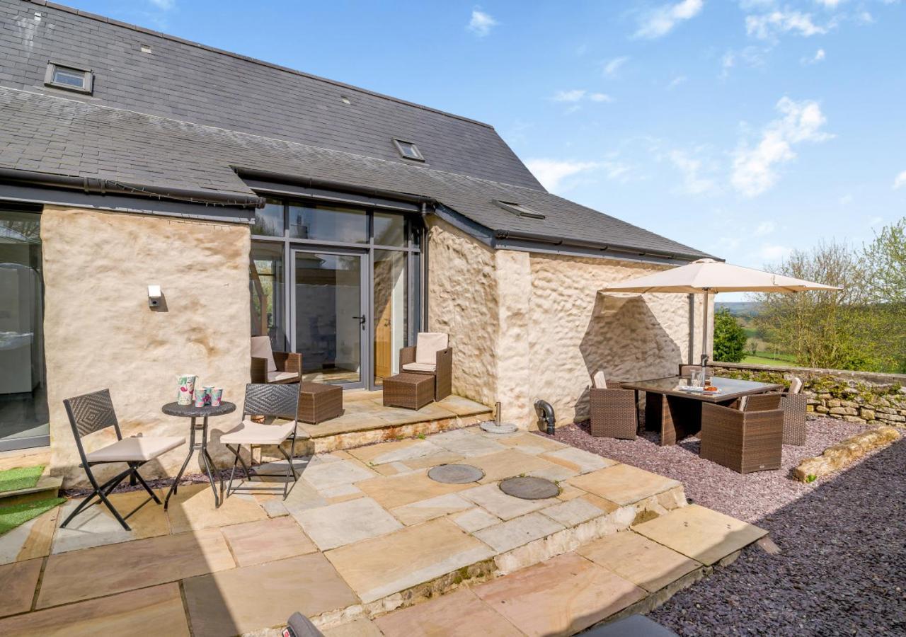 USK Barn Apartment Llanbadoc Bagian luar foto